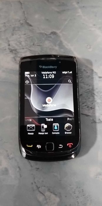 Vand blackberry 9800 in stare foarte buna