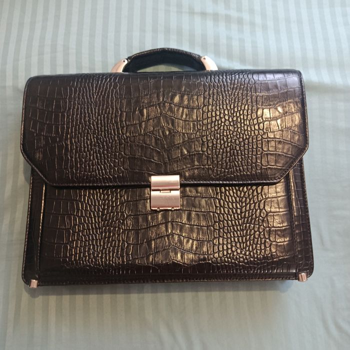 Кожанный мужской портфель Karya чёрный