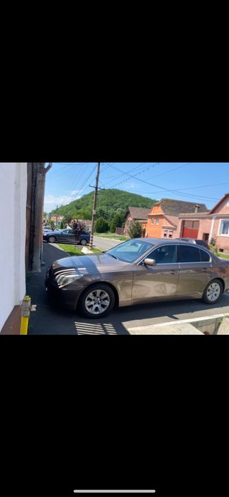 BMW Seria 5 E60 525i
