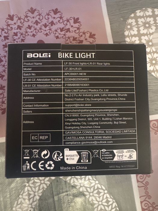 set de lumini LED reîncărcabile pentru bicicletă