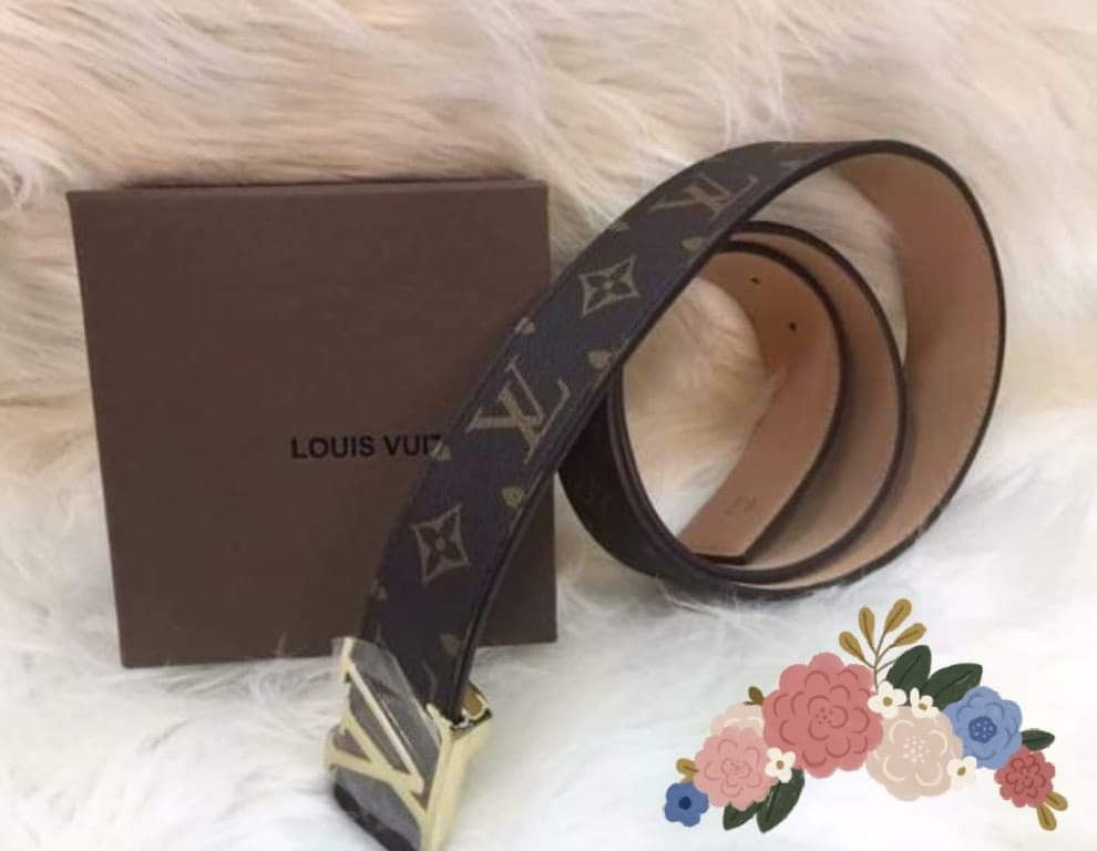 Set Louis Vuitton (3 articole),rucsac+portofel+curea,saculet,etichetă