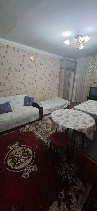 Uy sotiladi 2 xona 3 xona qilingan