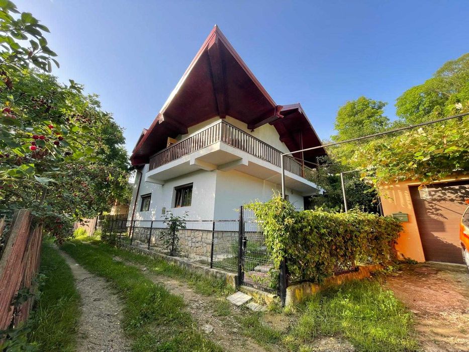 Cabana de inchiriat Valea Budului, Luncani, 8 Km de Bacau, 300 eur/zi