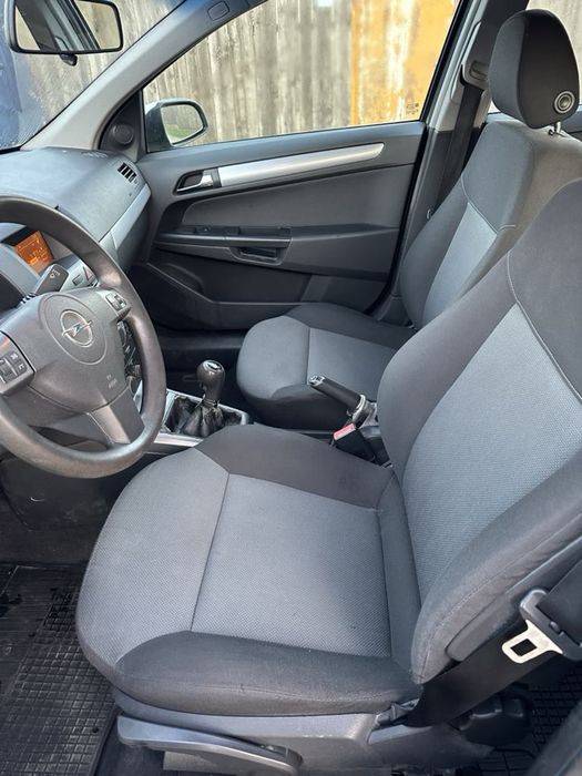 Opel Astra h 1.7