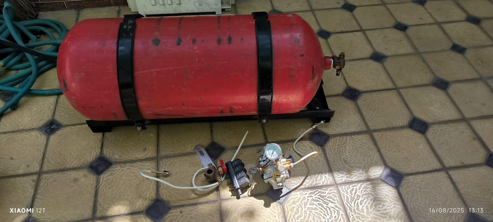 Koblt mashinasiga komplekt metan balon reduktor injektor pastavka