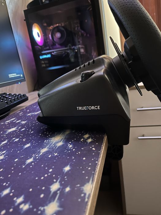 Logitech g923 волан с педали