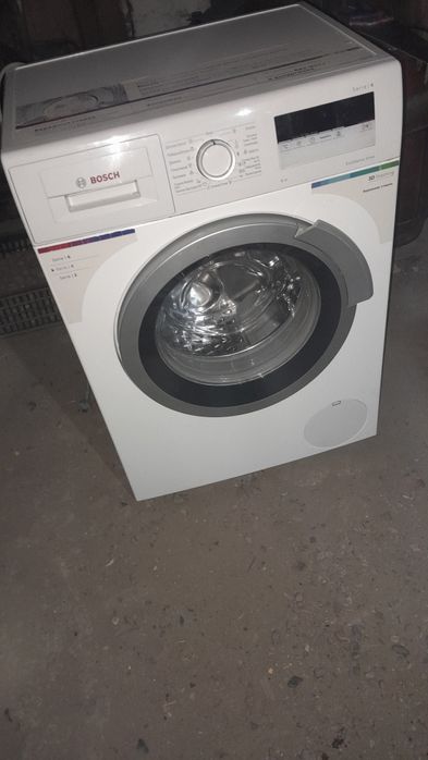 Машинка стиральная