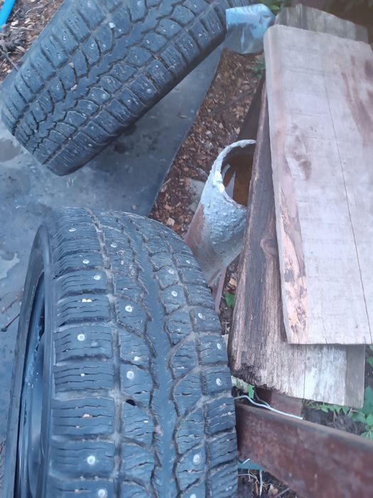 Продам шины ,зимняя резина на дисках