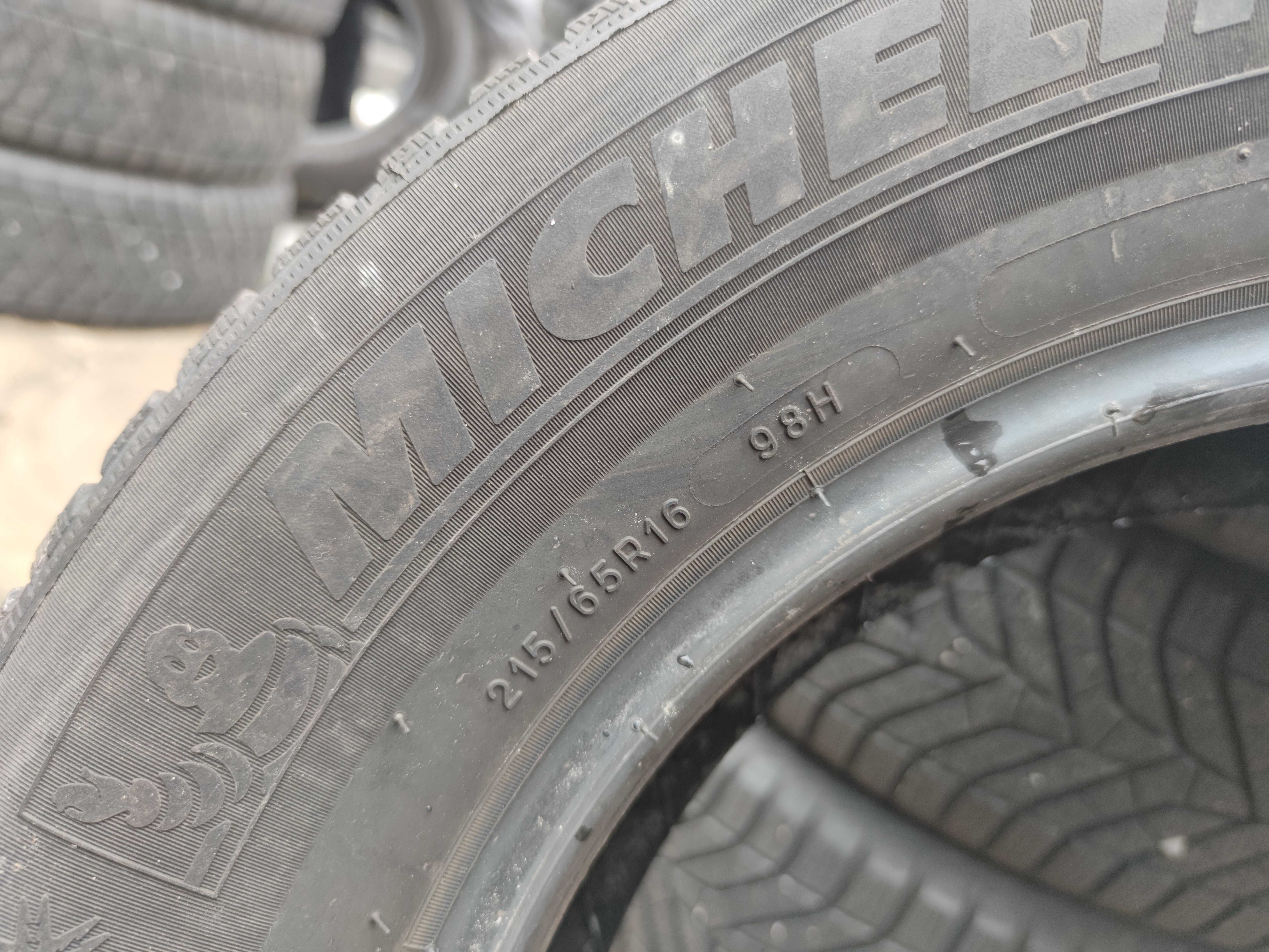 4бр Зимни Гуми 215 60 16 - Michelin