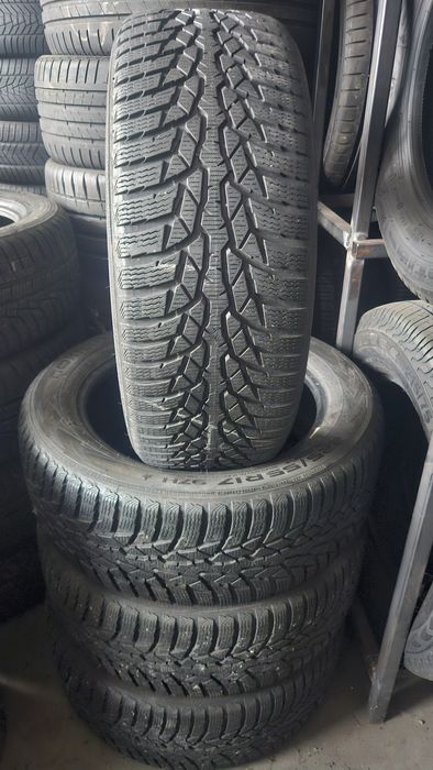 225 55 17 Nokian 90% iarna M+S