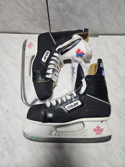 Patine 1119 hochei hockey Bauer marime 38,5  ( 25,5  cm)