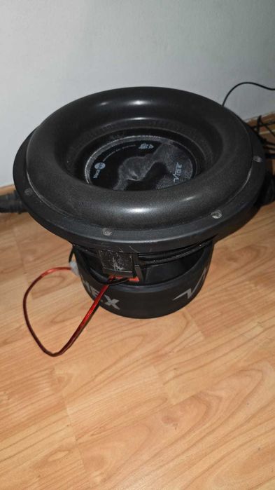 Subwoofer auto: BLACKDEATH 12 HEX-V7