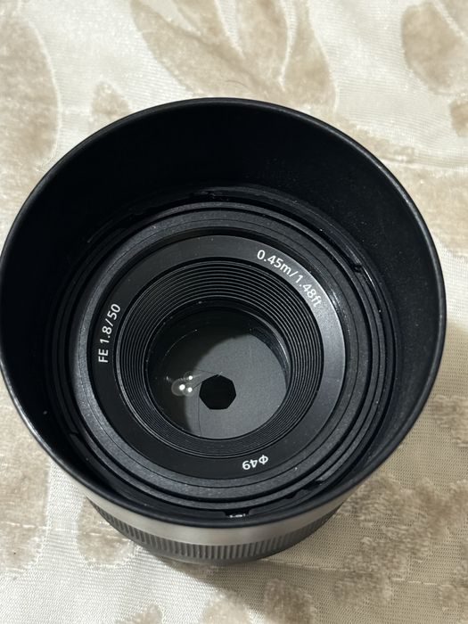 Обектив Sony FE 50mm f/1.8