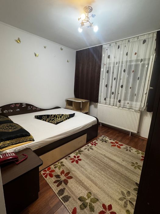 Vand aparatment etaj 1, central.