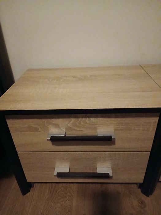 Noptiera pat stare buna