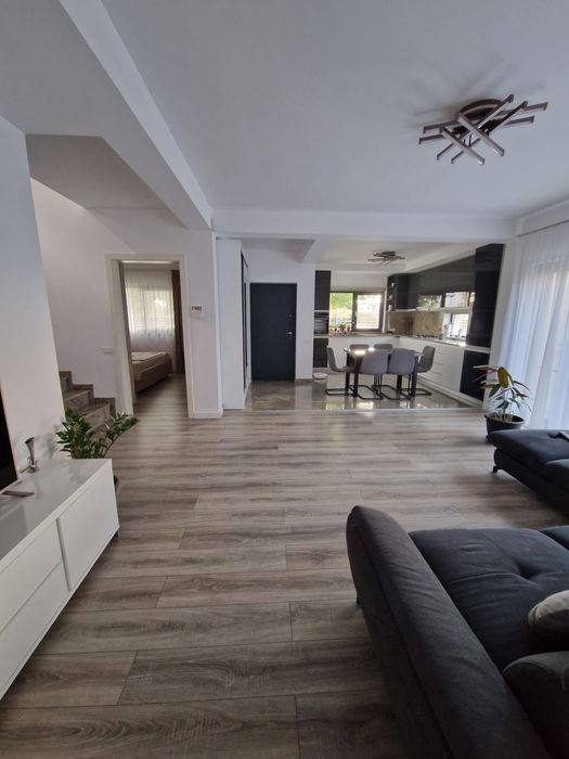 Casa(P+1) in zona Pantelimon