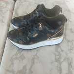 Adidas guess marime  37