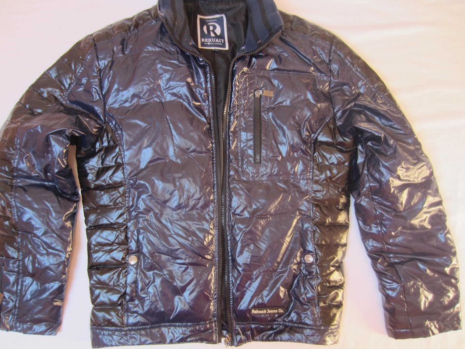 Geaca RekuaIT, masura L, umpluta cu puf, strare f. buna.