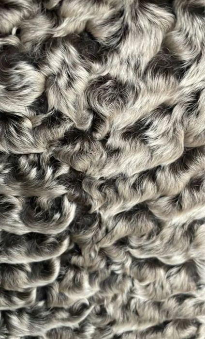 Шуба женская каракуль