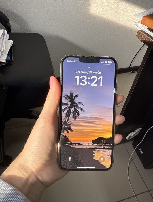 Срочно Продам айфон про 13 256 гб