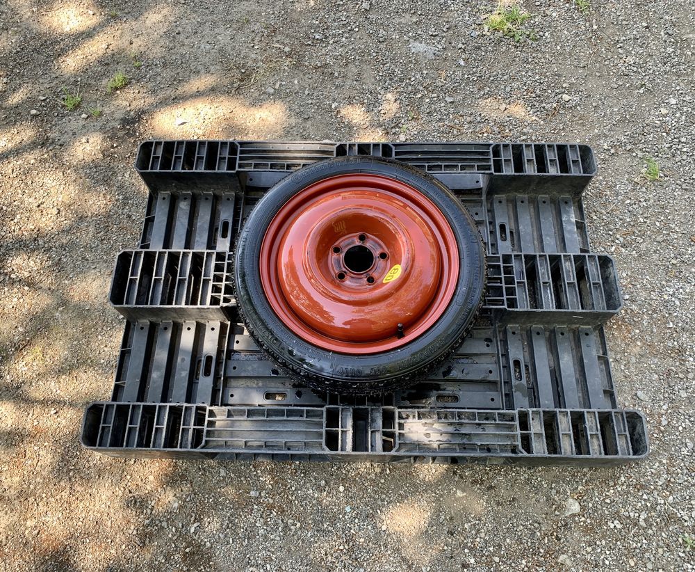 ЧИСТО НОВА Патерица/Резервна гума Continental 16" 5x110 за Opel,Saab