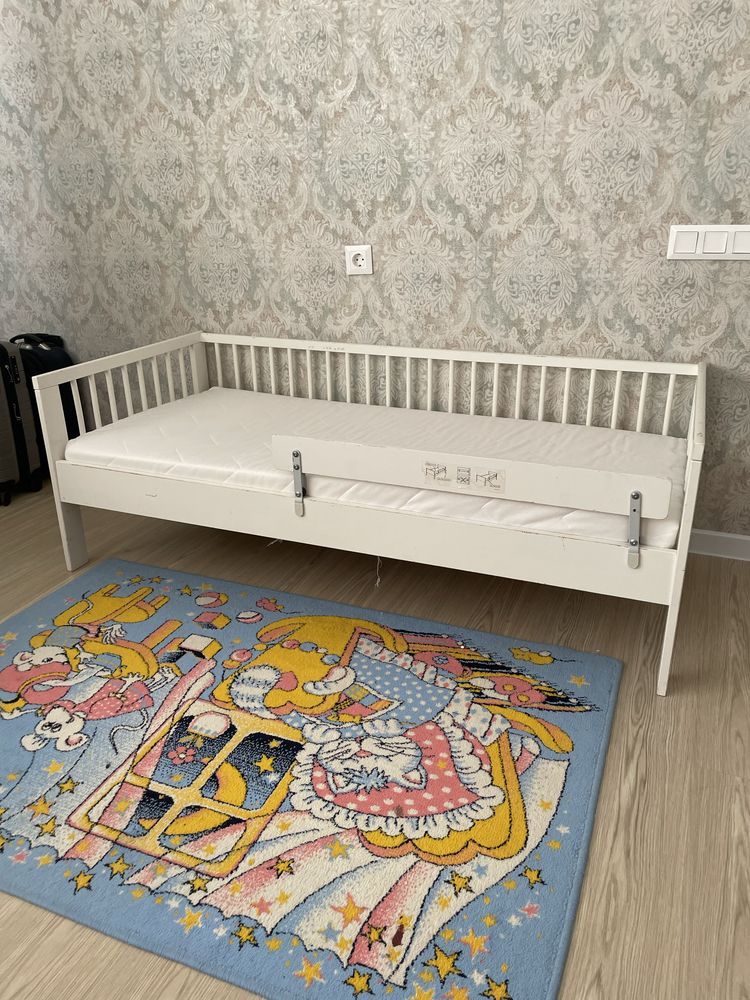 Кровать детская