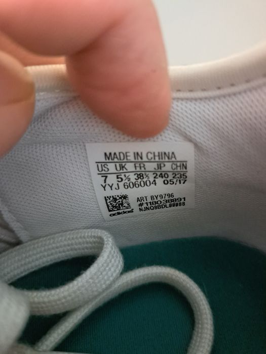 Adidași nr 38 impecabili