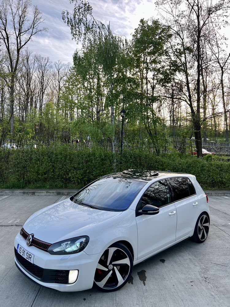 VW GOLF 6 GTD 2.0TDi,Padele,Piele,Trapa,KeylessGo-Entry,Evacuare Inox