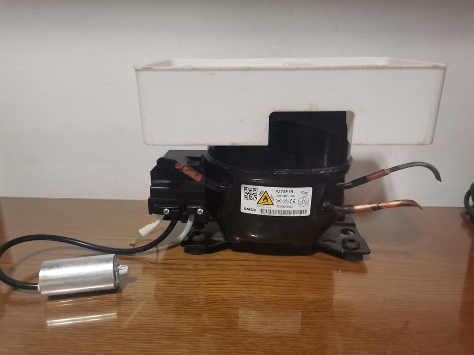 Compresor GMCC PZ75E1B combina frigorifica