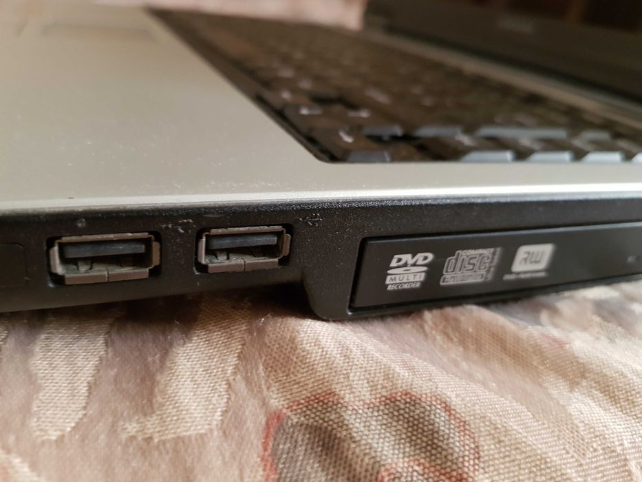 Laptop Toshiba Satellite A100-232