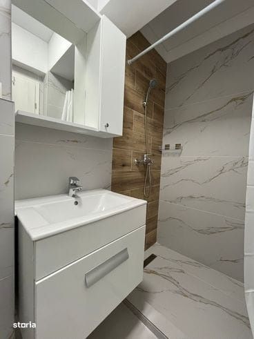 Garsoniera de inchiriat