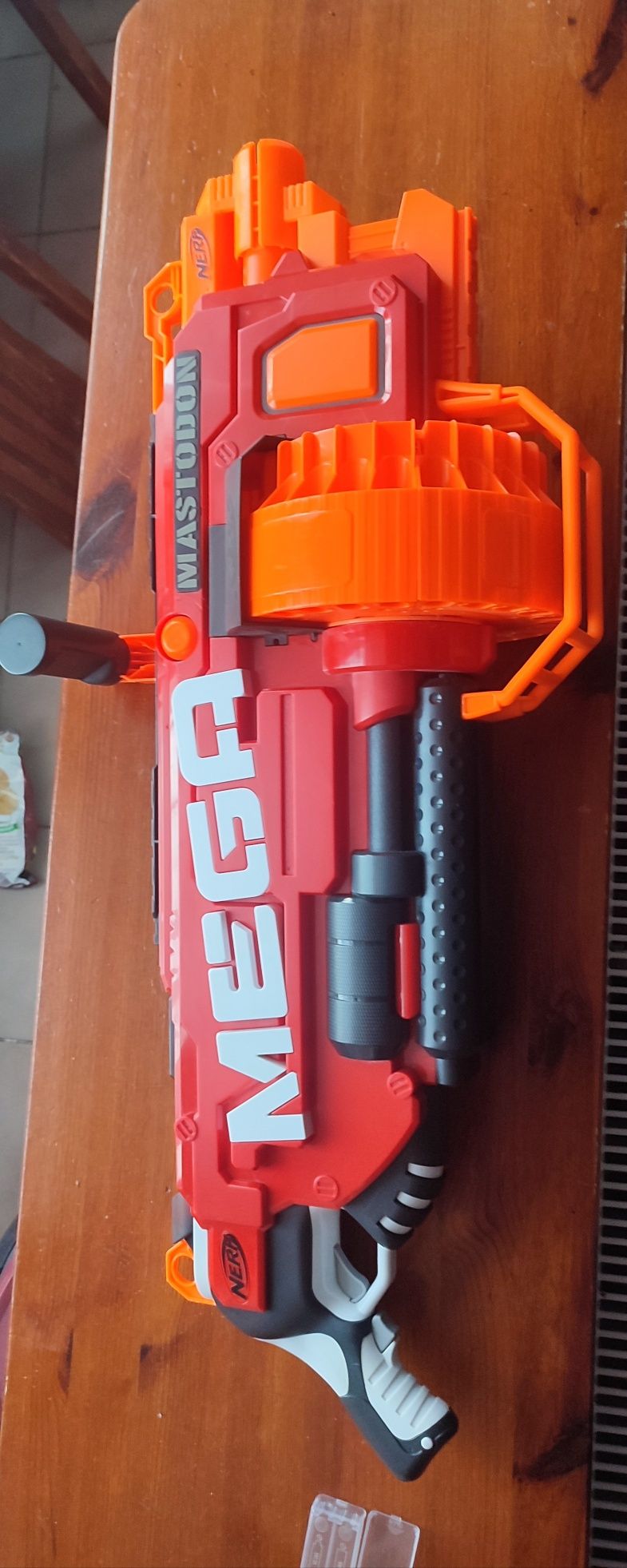 Mega nerf 83 cm MASTODON