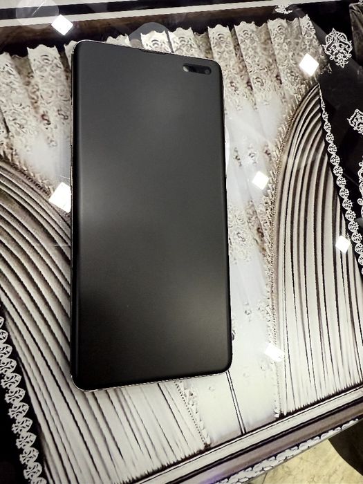 Samsung galaxy s10 5g 8+256 gb obmen