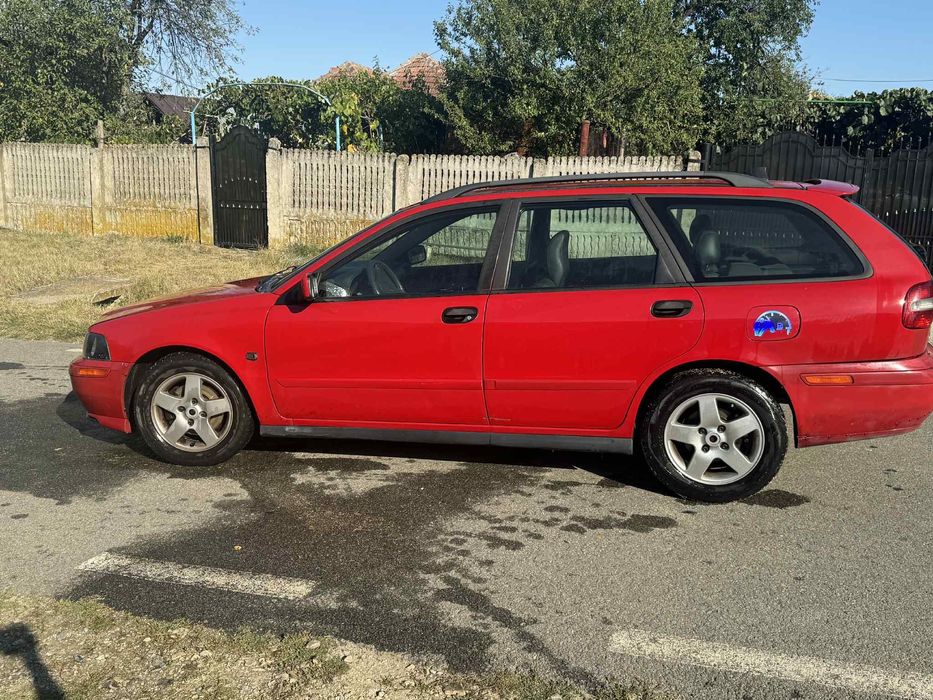 Se vinde urgent Volvo !!