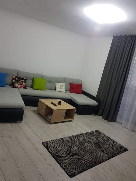 Inchiriez apartament, Bacau
