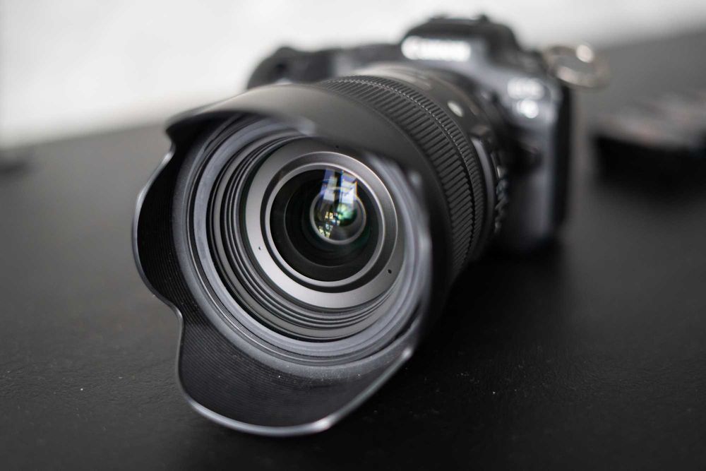 Canon R6 + Sigma 24-70 f2.8 + adaptor Meike