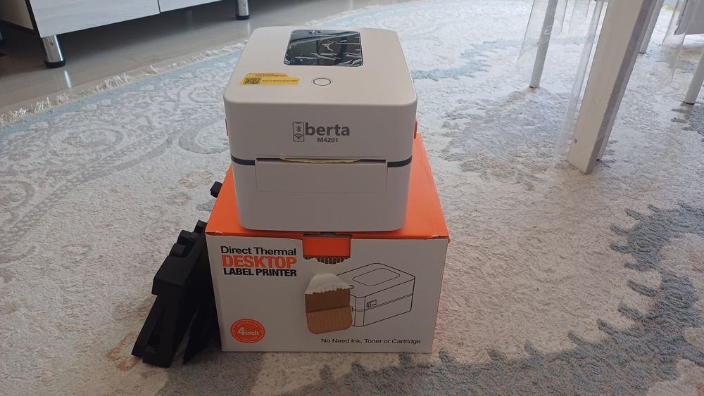 Новый принтер SoonMark M4201 белый