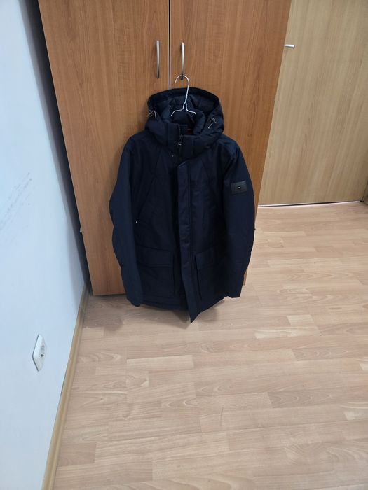 Мъжка Парка Tommy Hilfiger с естествен пух