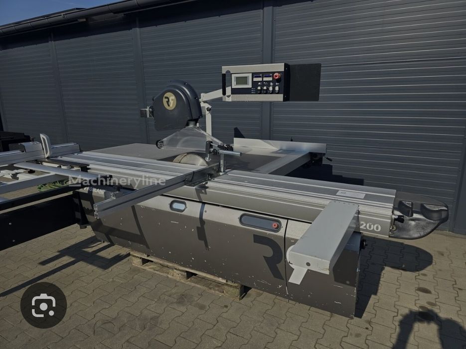 Circular pal cu incizor