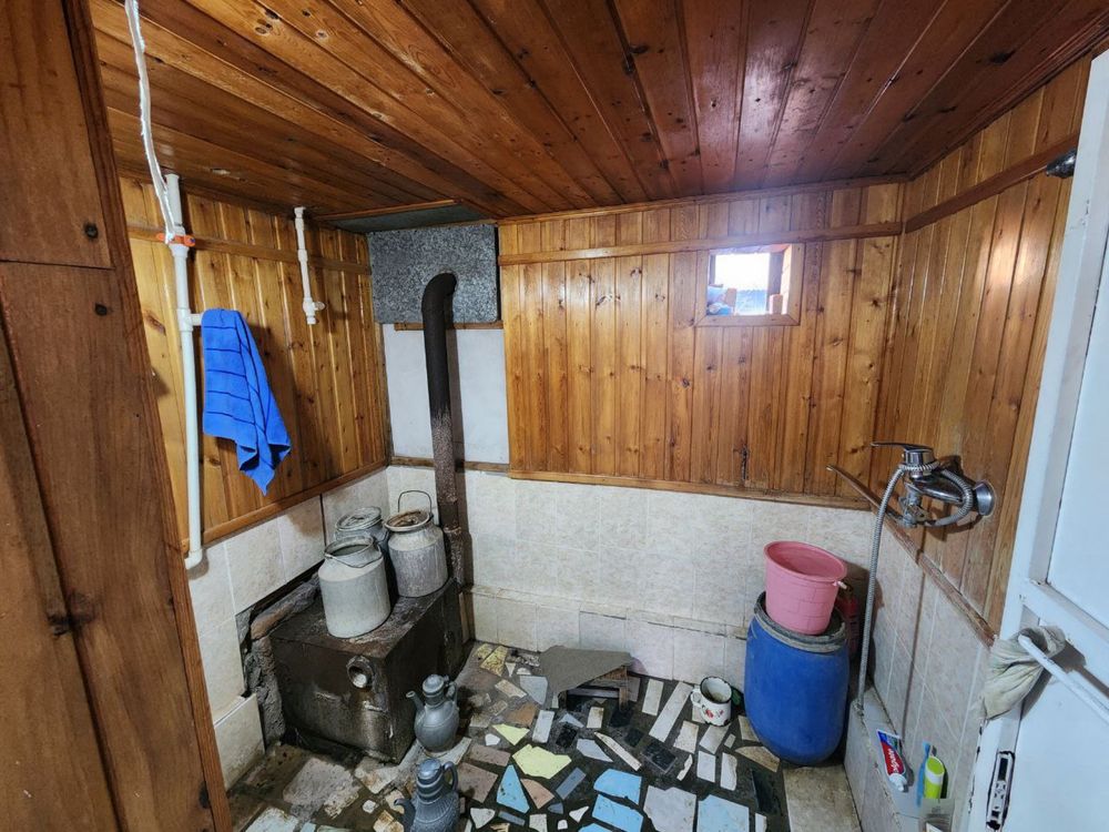 Продается дом 11 соток,8 комнат,локация Орта Чирчик Авангард