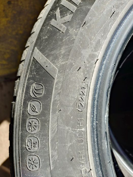 Гуми всесезонни със зимна шапка Hankook 225/65/17 106H Kinergy 4s