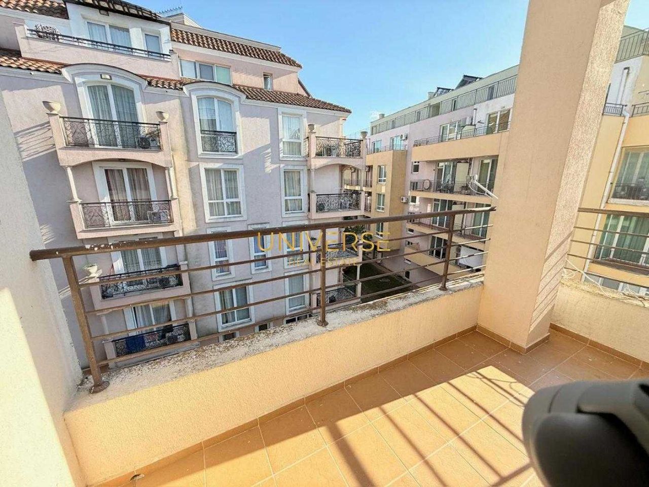 Продава се Тристаен апартамент в к.к. Слънчев бряг - 85 кв.м за 1295 €/кв.м - Снимка #8