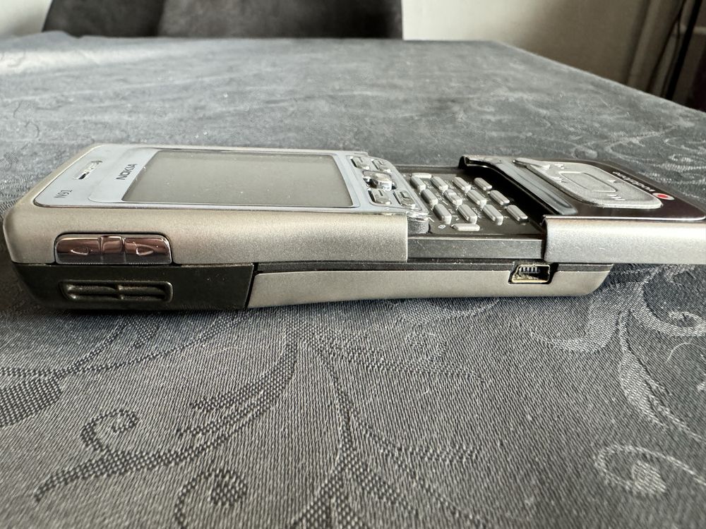 Продавам Nokia N91