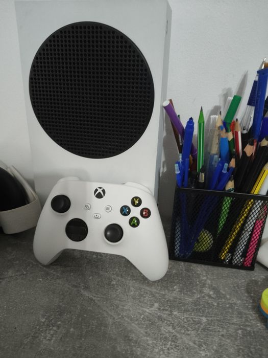 Xbox series s funcțional
