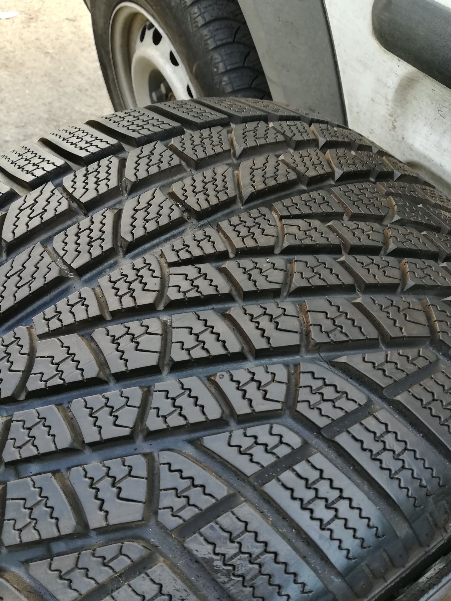 Нови Спорт пакет 20 цола 305/35+255/35 Pirelli dot1713