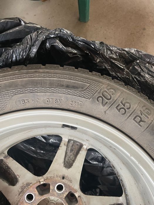 Jante pt BMW e46 cu cauciucuri de iarna 205/55r16. DOT  2014