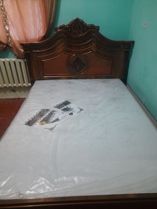 Mebel garantiyasi bor