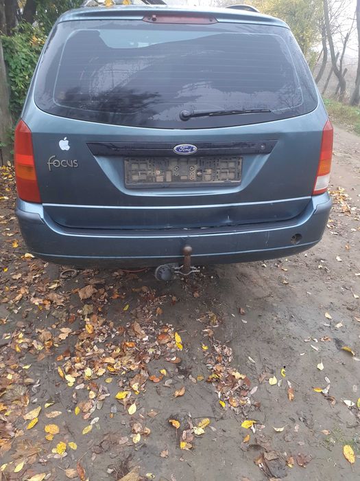 Dezmembrez Ford Focus Mk1, 1.6 benzina, an 2003