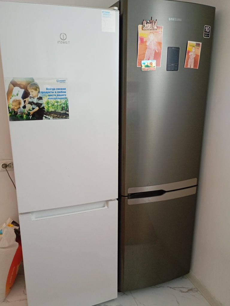 Холодилник Indesit