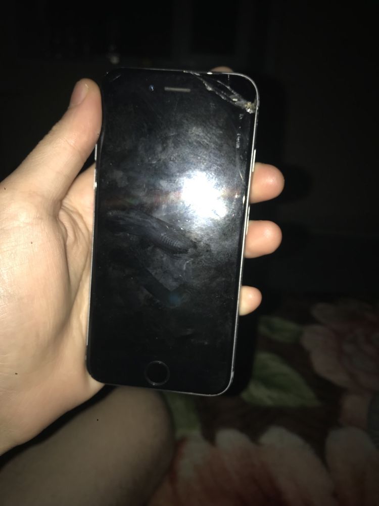 iphone на запчасти